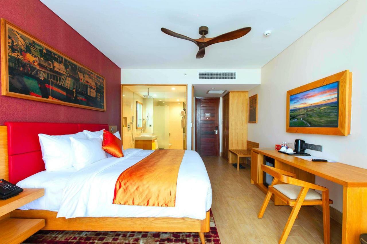 Marina Bay Vung Tau Resort & Spa Extérieur photo